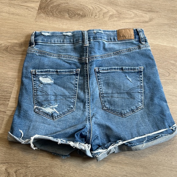 American Eagle Curvy Hi-Rise Shortie shorts - Picture 2 of 6